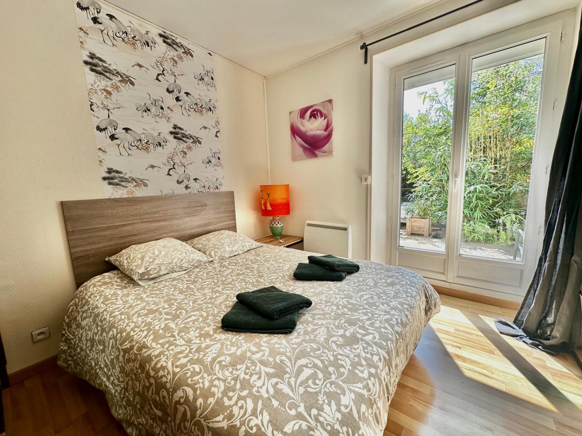 Appart' Basly - Avec Terrasse A 7Km Des Plages Exterior foto